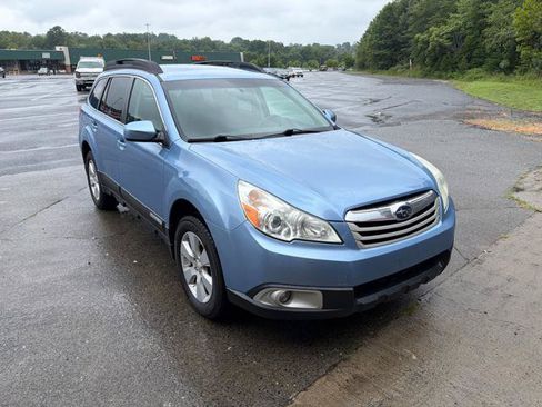 Used 2011 Subaru Outback 2.5i Premium w/ All-Weather Pkg AWD/4WD image 1