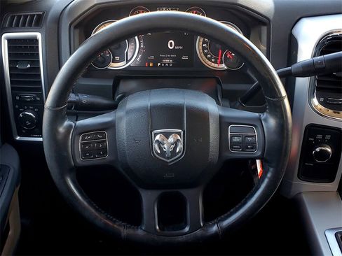 Used 2014 RAM 2500 Big Horn image 26