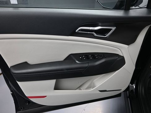 New 2026 Kia Sportage EX w/ EX Panorama Roof Package FWD image 10