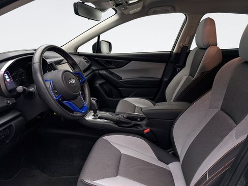 Used 2023 Subaru Crosstrek 2.0i Premium AWD/4WD image 9