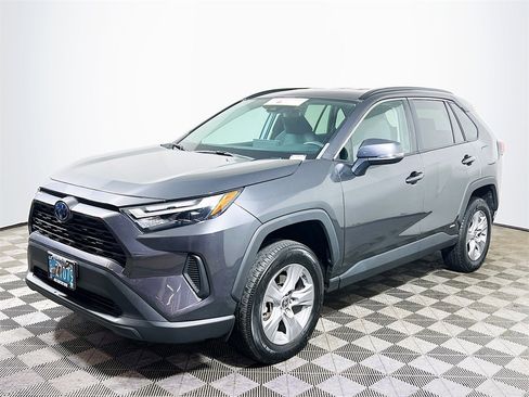 Certified 2023 Toyota RAV4 XLE image 4