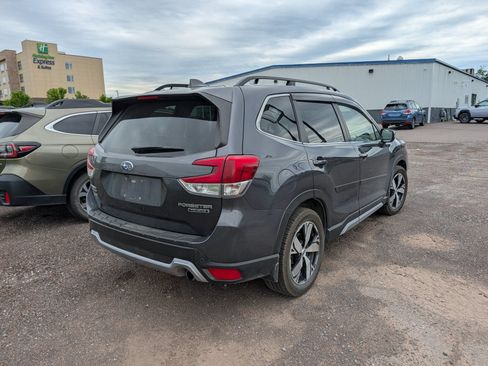 Used 2021 Subaru Forester Touring AWD/4WD image 7