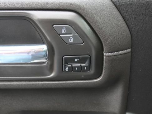 Used 2022 Chevrolet Silverado 2500 LTZ w/ LTZ Convenience Package AWD/4WD image 39