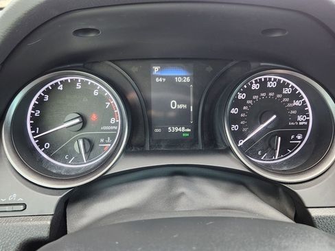 Used 2023 Toyota Camry SE w/ Convenience Package image 6