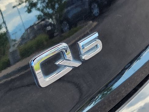 Used 2022 Audi Q5 2.0T Premium AWD/4WD image 31