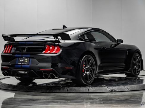 Used 2021 Ford Mustang Shelby GT500 w/ Carbon Fiber Track Pack RWD image 20