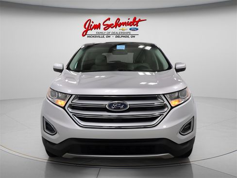 Used 2018 Ford Edge Titanium w/ Equipment Group 301A image 3
