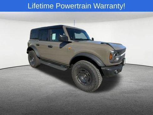 New 2025 Ford Bronco Badlands w/ Sasquatch Package image 2