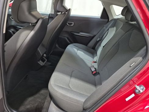 Certified 2025 Kia K4 FWD image 13