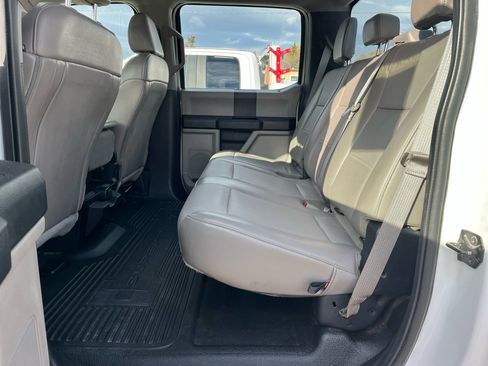 Used 2019 Ford F250 XL w/ Power Equipment Group image 14