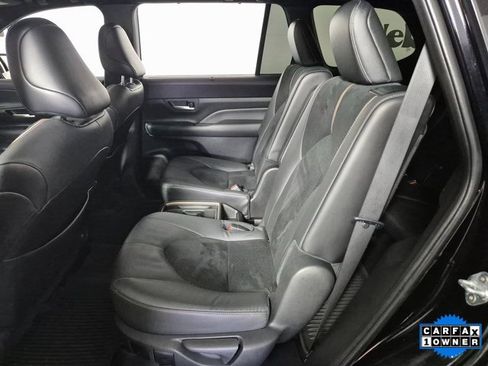 Used 2024 Toyota Grand Highlander AWD Hybrid image 22