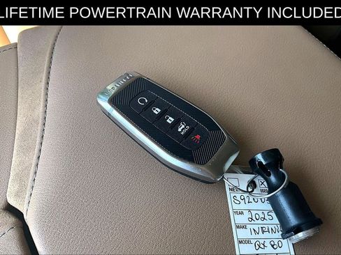 Certified 2025 INFINITI QX80 Luxe RWD image 12
