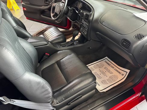 Used 1999 Pontiac Grand Prix GT w/ Opt Pkg FWD image 14
