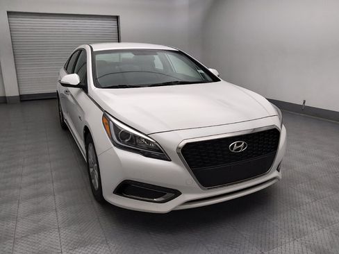 Used 2016 Hyundai Sonata SE FWD image 14