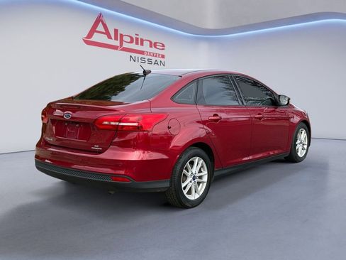 Used 2015 Ford Focus SE w/ Reverse Sensing Package image 5