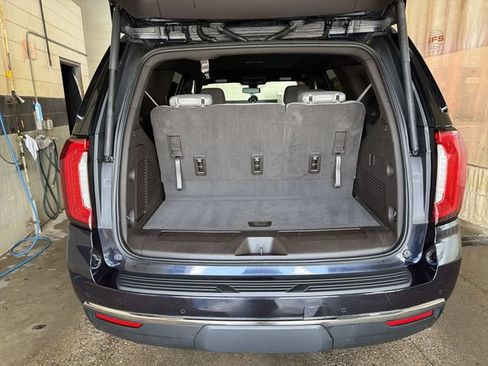 Certified 2021 GMC Yukon SLT AWD/4WD image 25