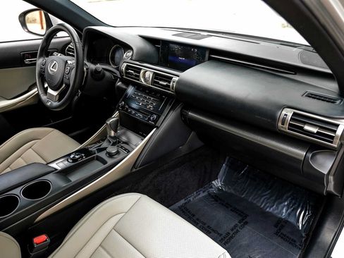 Used 2014 Lexus IS 250 w/ F-Sport Package RWD image 15