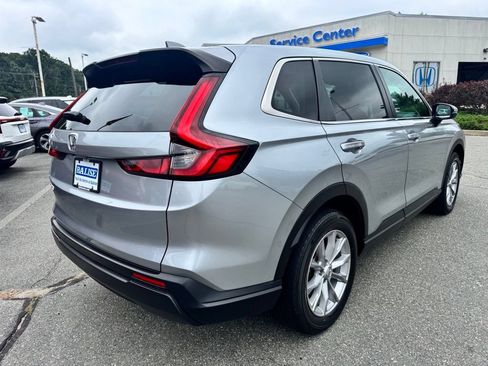 Used 2023 Honda CR-V EX image 5