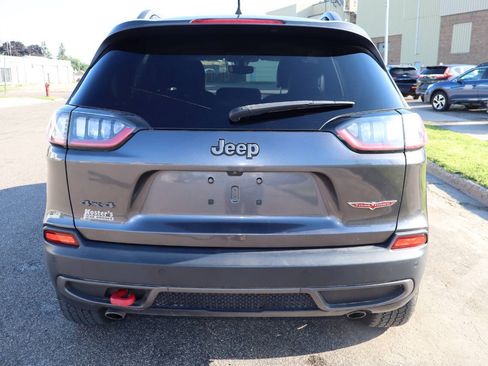 Used 2020 Jeep Cherokee Trailhawk w/ Cold Weather Group AWD/4WD image 10