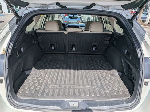 Certified 2021 Subaru Outback Limited w/ Popular Package #2 AWD/4WD image 12