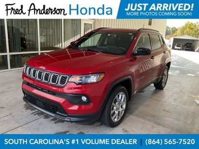 Used 2024 Jeep Compass Latitude w/ Sun and Sound Group