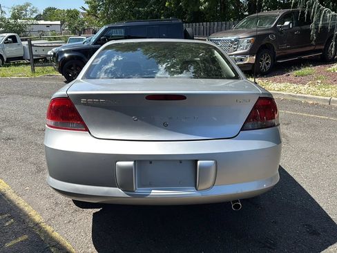 Used 2002 Chrysler Sebring LXi w/ Security Group FWD image 6