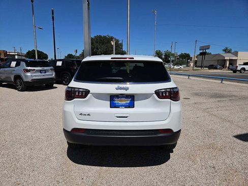 Used 2025 Jeep Compass Sport AWD/4WD image 7