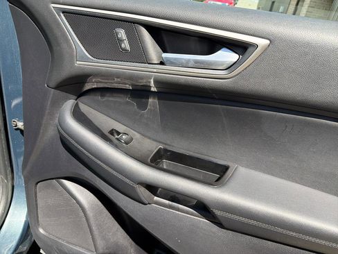 Used 2019 Ford Edge SEL w/ Equipment Group 201A FWD image 28
