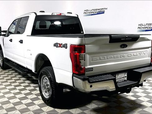 Used 2022 Ford F250 XL w/ Power Equipment Group AWD/4WD image 8