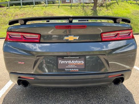 Used 2017 Chevrolet Camaro SS RWD image 42