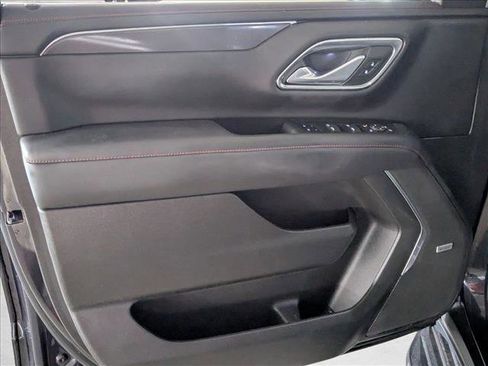Used 2022 Chevrolet Tahoe RST w/ Luxury Package RWD image 9