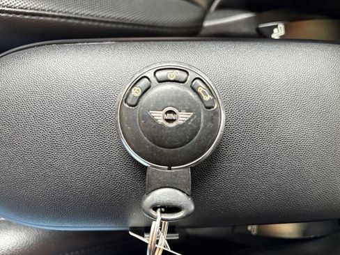 Used 2013 MINI Cooper Clubman S image 16
