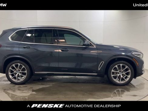 Used 2021 BMW X5 xDrive40i w/ Convenience Package image 9