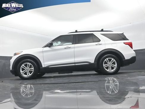 Certified 2020 Ford Explorer XLT RWD image 20