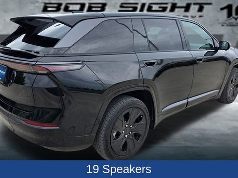 Used 2025 Jeep Wagoneer S Launch Edition image 6