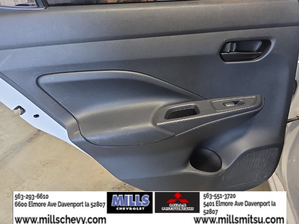 Used 2020 Nissan Versa S FWD image 16