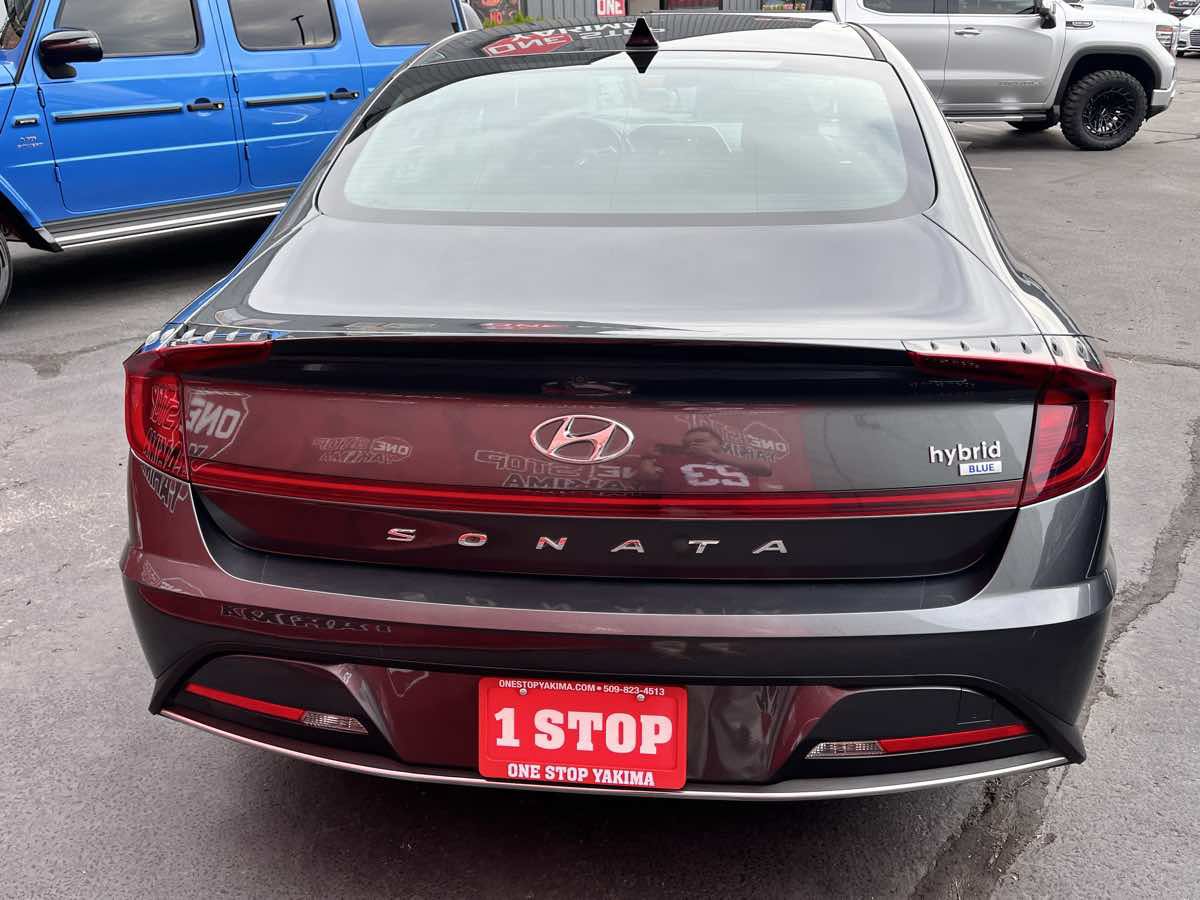 Used 2021 Hyundai Sonata Blue FWD image 6