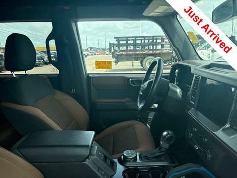 Used 2022 Ford Bronco Outer Banks AWD/4WD image 12