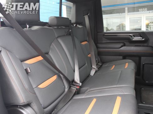 Certified 2025 GMC Sierra 2500 AT4 w/ AT4 Premium Plus Package AWD/4WD image 26