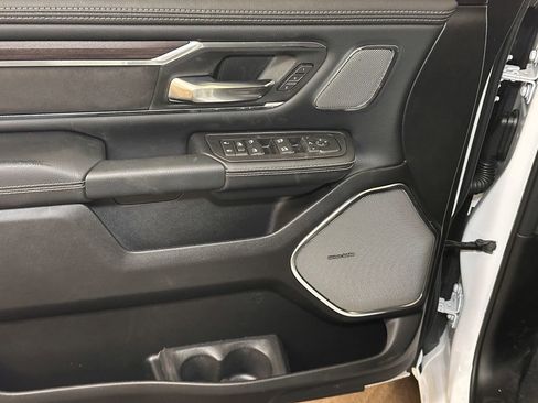 New 2026 RAM 1500 Laramie AWD/4WD image 19