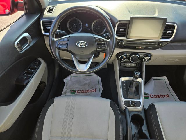 Used 2022 Hyundai Venue SEL FWD image 15