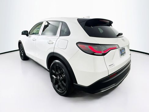 Used 2024 Honda HR-V Sport image 5