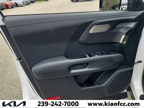 New 2027 Kia Telluride LX FWD image 22