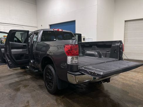 Used 2012 Toyota Tundra 4x4 Double Cab w/ Tow Pkg image 19