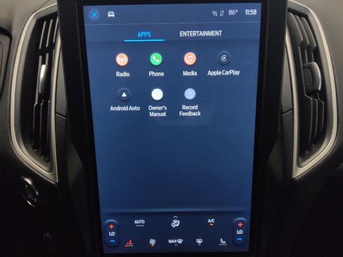 Used 2024 Ford Edge SEL image 25