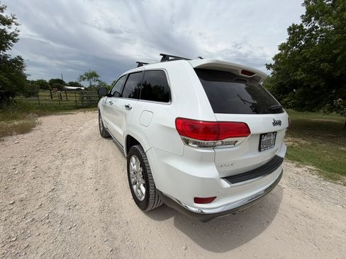 Used 2014 Jeep Grand Cherokee Summit AWD/4WD image 10