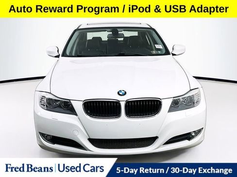 Used 2011 BMW 328i xDrive Sedan image 2
