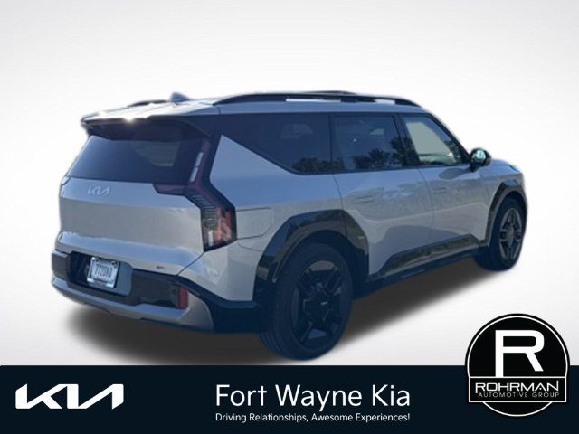 Certified 2024 Kia EV9 GT-Line AWD/4WD image 6