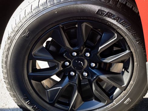 Used 2021 Chevrolet Silverado 1500 Custom image 21