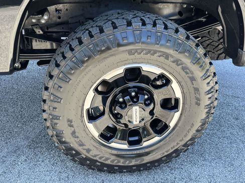 Certified 2026 Ford F250 Lariat w/ Tremor Off-Road Package AWD/4WD image 11